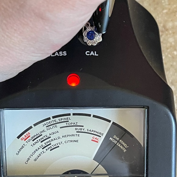 Floral/Halo Blue Sapphire & Diamond Pendant - Picture 10 of 10